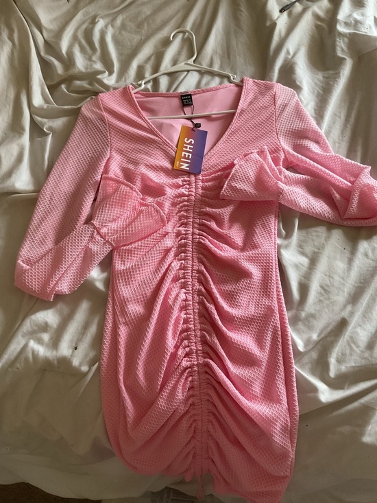 SHEIN Dresses & Skirts - SHEIN Light Pink Scoop Neck Top